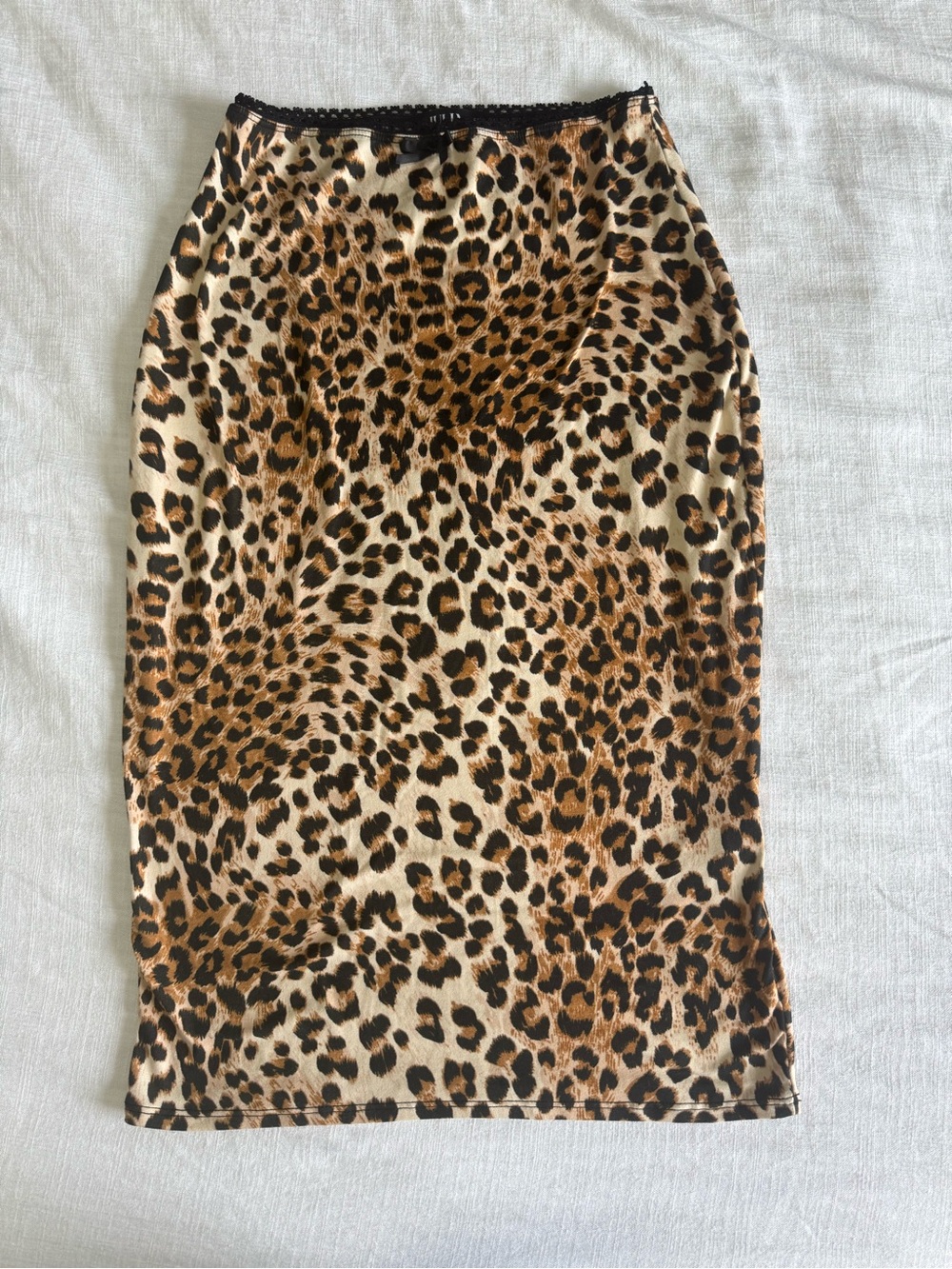 Julia by Love J Leopard Print Mesh Middie Skirt Size Small Lace Trim Bow
